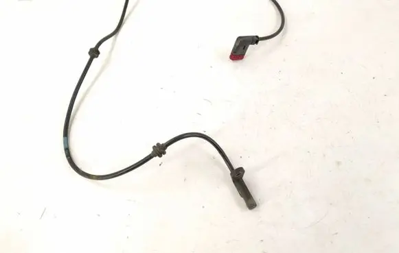 Mercedes-Benz GLK (X204) ABS rear brake sensor 2045401317 A2045401317