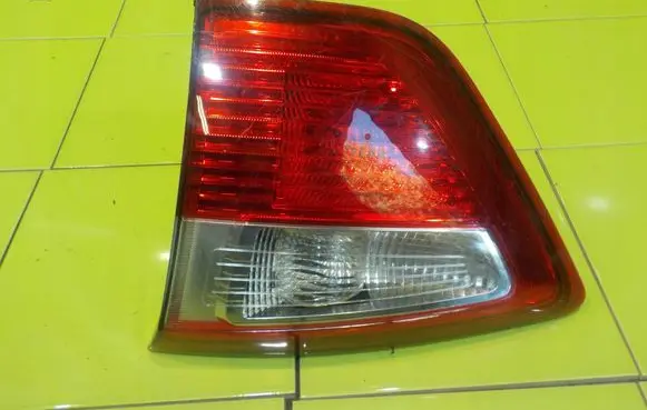 Ford C-MAX II Rear/tail lights AM5113A602BD