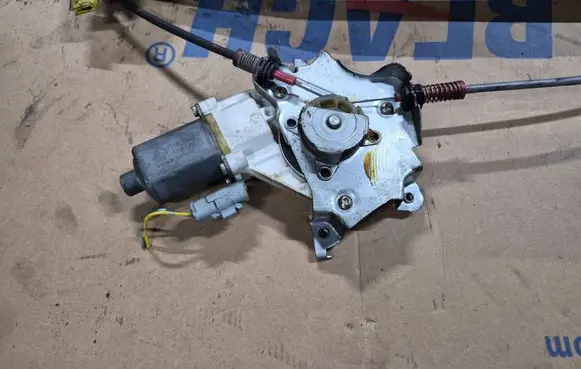 Nissan Micra Front door window regulator with motor 0130822202