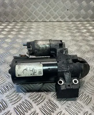 BMW X1 E84 Starter motor 8570238