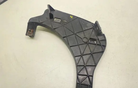 Audi A4 S4 B6 8E 8H Headlight/headlamp mounting bracket PBTGF20