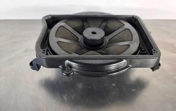 Audi A6 S6 C7 4G Subwoofer speaker 4G2035709 619061001
