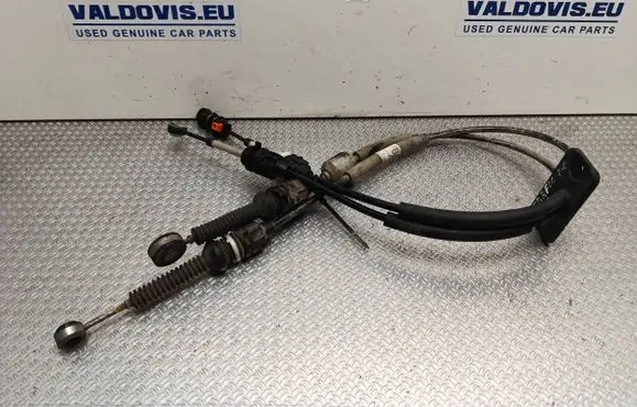 Renault Trafic III (X82) Gear shift cable linkage 349357201R