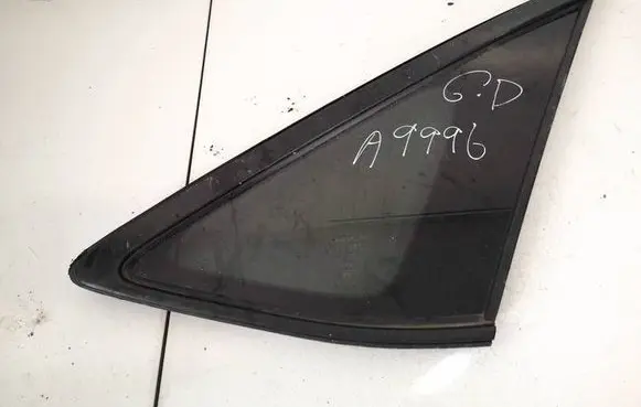 Lexus RX 300 Rear side window as3