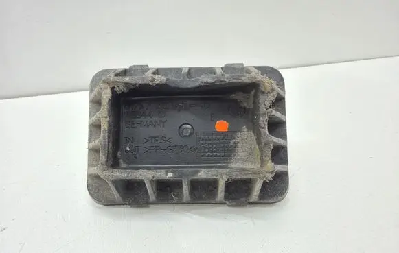 BMW 3 F30 F35 F31 Jacking socket point 7169981 11884410