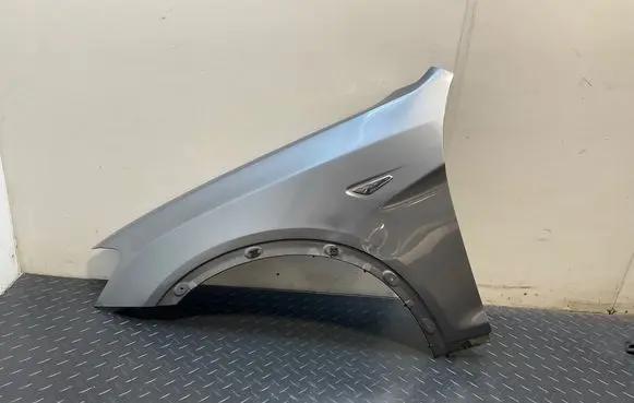 BMW X3 F25 Fender 