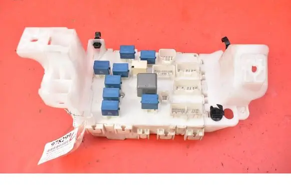 Suzuki Swift II Fuse box set P613-3608