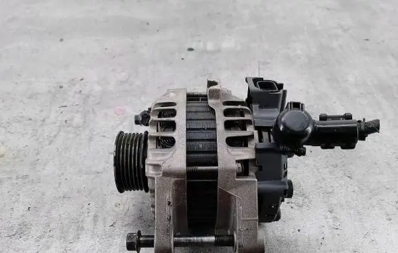 KIA Ceed Generator/alternator STX100295