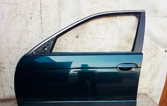 BMW 5 E39 Front door 