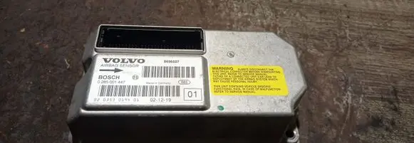 Volvo XC90 Airbag control unit/module 0285001447