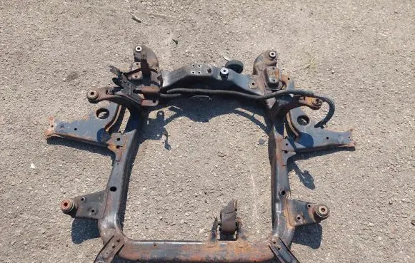 Opel Astra H Front subframe 13110847