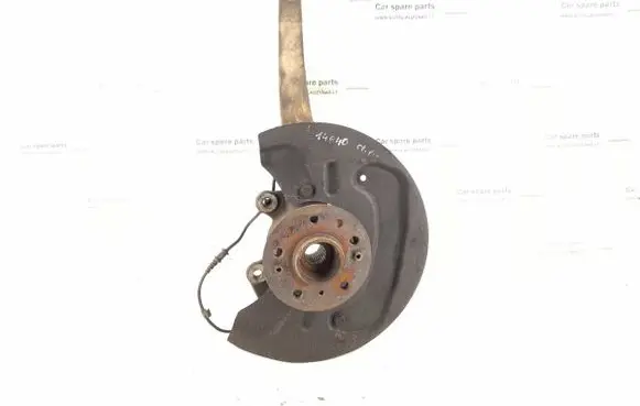 Mercedes-Benz ML W164 Front wheel hub 1643301020 1643560201