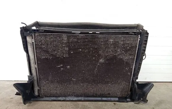Mercedes-Benz C W205 Radiator set W205CHLODIWENTY