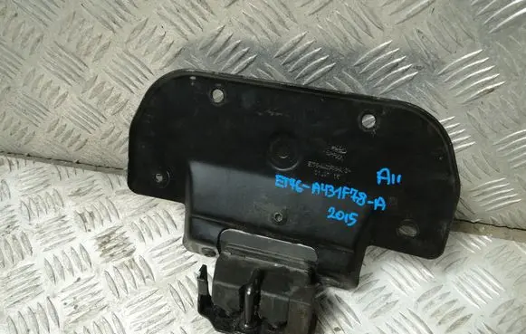 Ford Turneo Courier Tailgate/trunk/boot lock/catch/latch
