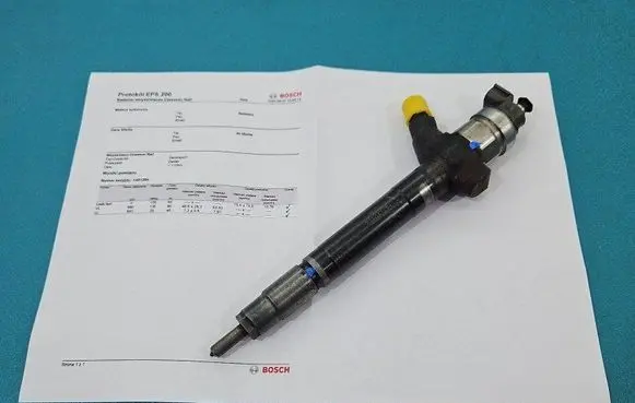 Fuel injector