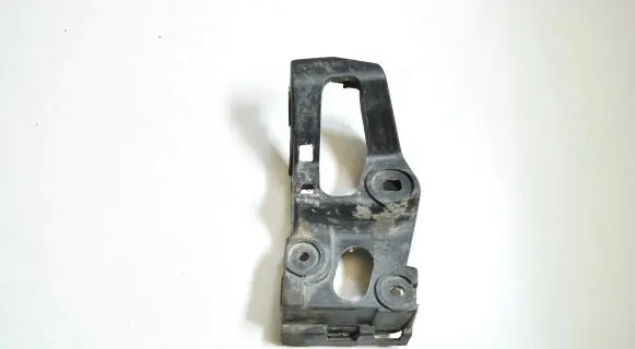 Audi A4 S4 B7 8E 8H Fender mounting bracket 8E0853921D 8E0853921B
