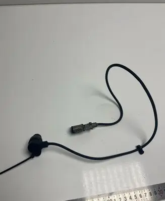 Audi A6 Allroad C5 Crankshaft position sensor 0281002