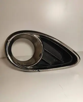 Infiniti FX Front fog light trim/grill 622563EV0A
