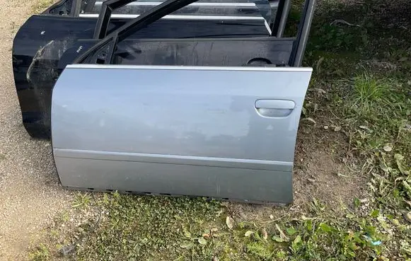 Audi A4 S4 B6 8E 8H Front door