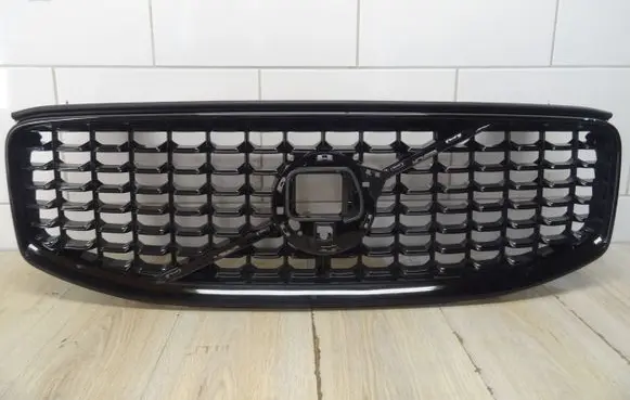 Volvo XC60 Front bumper upper radiator grill 32133812