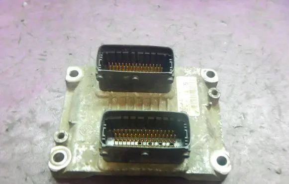 Fiat Punto (188) Engine control unit/module ECU 0261206980