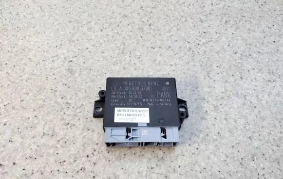 Mercedes-Benz E A207 Parking PDC control unit/module A0009003706