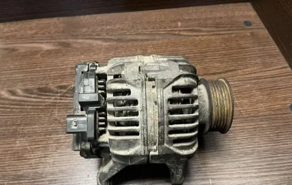 Iveco Daily 3rd gen Generator/alternator 0124320001 500317453