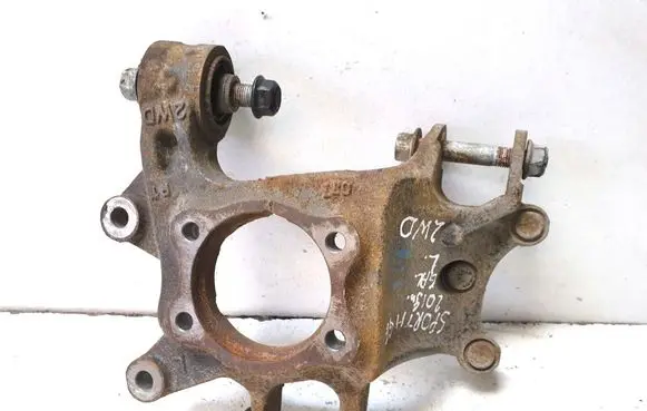 KIA Sportage Rear wheel hub spindle/knuckle D7000