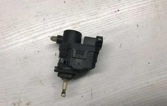 Renault Laguna II Headlight level adjustment motor 00737840