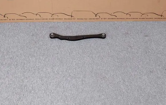 Mini Clubman F54 Rear control arm 6851563 6851565
