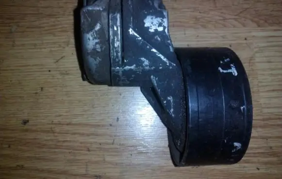 Generator/alternator belt tensioner