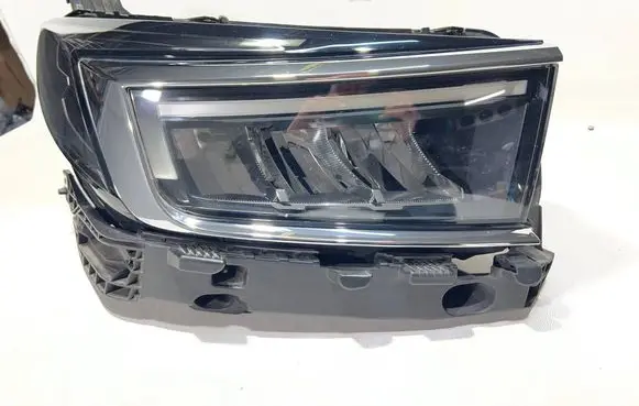 Opel Grandland X Headlight/headlamp 9850148080