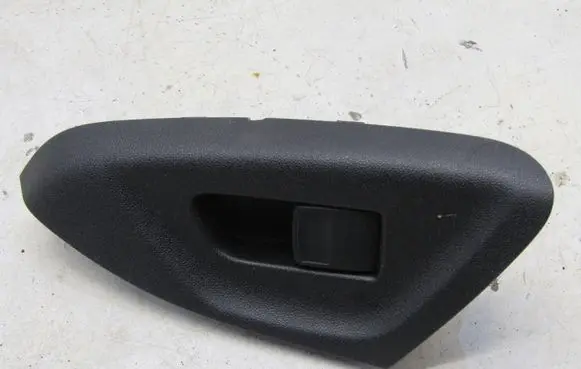Peugeot 108 Quarter vent window switch 84152-0D090