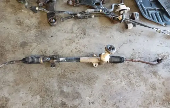 KIA Sportage Steering rack 565002S001