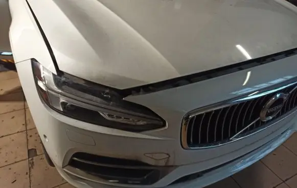 Volvo S90, V90 Front piece kit 