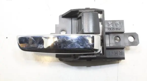 Mitsubishi Outlander Rear door interior handle
