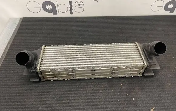 BMW X3 F25 Intercooler radiator 7823571