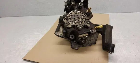 Citroen C5 Fuel injection high pressure pump 9654959880 0445010102 96837703780