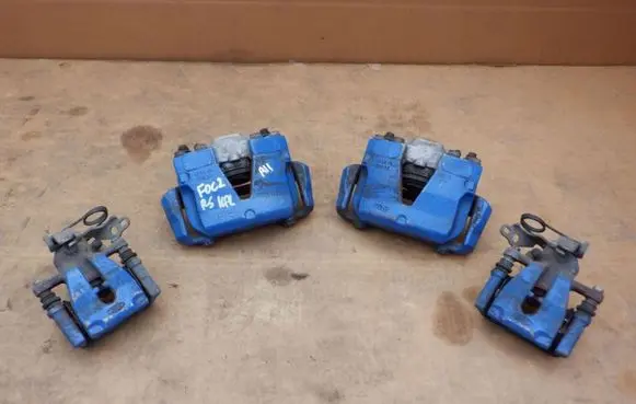 Ford Focus Brake discs and calipers set 9M5Q
