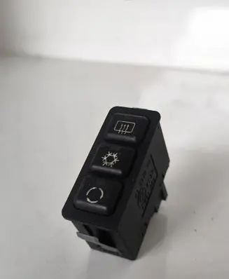 BMW 5 E34 Windscreen/window heater switch 1391764 03051000 6131