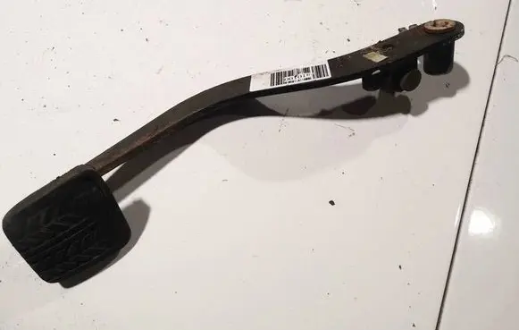Mazda MPV Brake pedal 