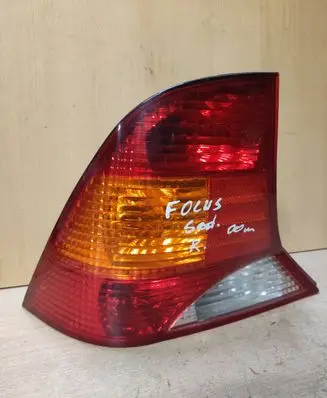 Ford Focus Rear/tail lights 084311935