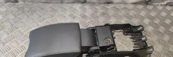 Volvo XC60 Armrest 39822491