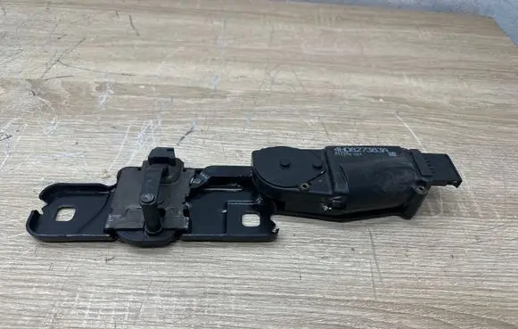 Audi A7 S7 4G Tailgate/trunk/boot lift motor 4H0827383A 21137505T
