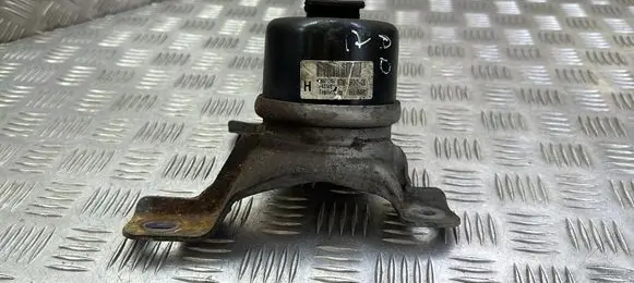 Volvo XC60 Engine mount bracket 6G928F012DD