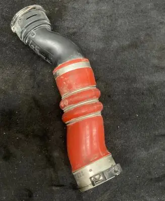BMW 5 F10 F11 Intercooler hose/pipe 7583728 1029735 BMW1371