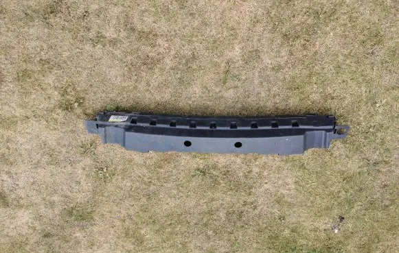 Volvo XC70 Front bumper cross member 30678699