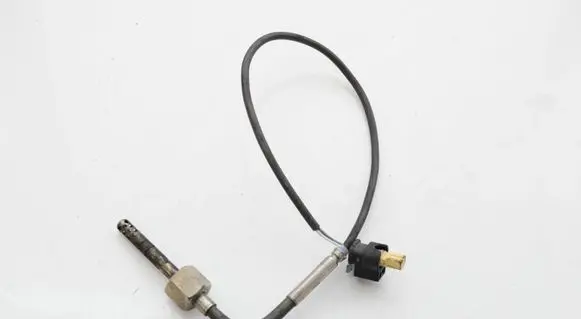 Mercedes-Benz C W204 Oil temperature sensor A0071537528