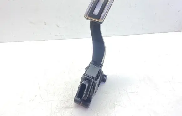 Volkswagen Golf VII Accelerator throttle pedal 5Q1723503H