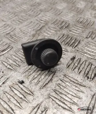 Opel Vivaro Wing mirror switch 255704649r